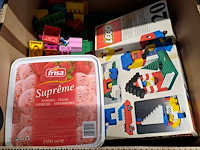 Lot 93 - groot lot diverse lego en duplo blokken - afbeelding 2 van  4