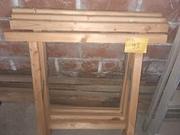 Lot 93 - houten schragen. 4 stuks
