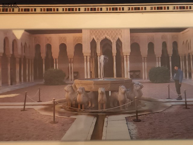 Lot 93 - kadertje granada - afbeelding 3 van  3