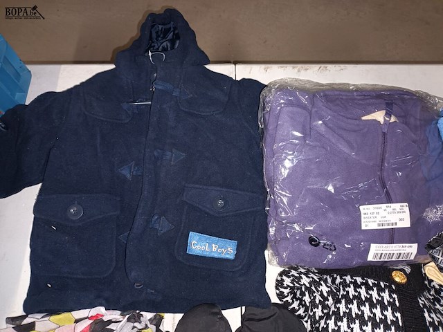 Lot 93 - kledij. 9 stuks - afbeelding 3 van  4