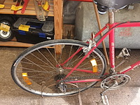 Lot 93 - koersfiets superia - afbeelding 4 van  4