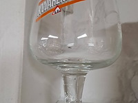 Lot 93 - kwaremont glazen 12 stuks - afbeelding 1 van  2