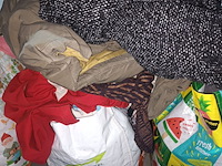 Lot 93 - lot kledij en linnen - afbeelding 4 van  4