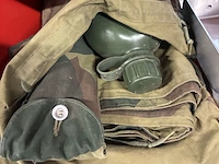 Lot 93 - lot militaire toebehoren - afbeelding 4 van  4