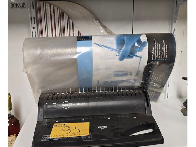 Lot 93 - schoolmateriaal 3 stuks - afbeelding 1 van  5