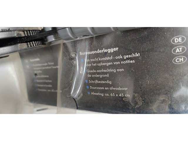 Lot 93 - schoolmateriaal 3 stuks - afbeelding 4 van  5