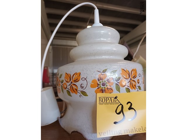 Lot 93 - vintage hanglamp ecru - afbeelding 2 van  2
