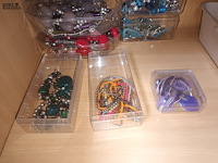 Lot 94 - fantasiejuwelen - afbeelding 3 van  4