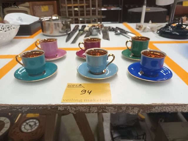 Lot 94 - koffieservies bavaria - afbeelding 2 van  4