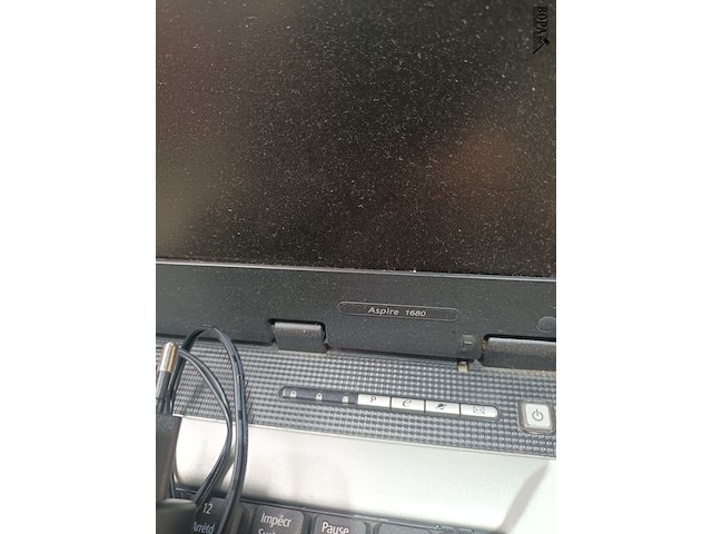 Lot 94 - laptop acer - afbeelding 2 van  3