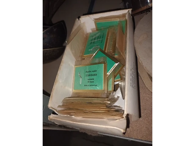 Lot 94 - oude filmrollen en accesoires - afbeelding 6 van  7