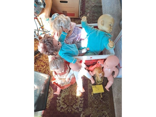 Lot 94 - retro babypoppen - afbeelding 1 van  3