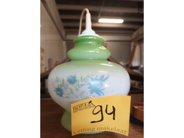 Lot 94 - vintage hanglamp groen - afbeelding 1 van  2