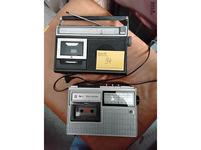 Lot 94 - vintage radio's barracuda en panasonic - afbeelding 1 van  1