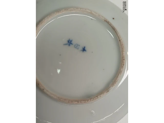 Lot 95 - antiek chinees kopje en schoteltje - afbeelding 4 van  4