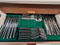 Lot 95 - bestekkoffers 2 stuks - afbeelding 2 van  6