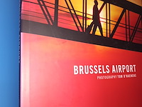 Lot 95 - boeken hls en luchthaven. 3 stuks - afbeelding 4 van  4