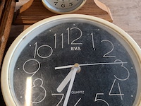 Lot 95 - klokken en barometer. 6 stuks - afbeelding 4 van  4
