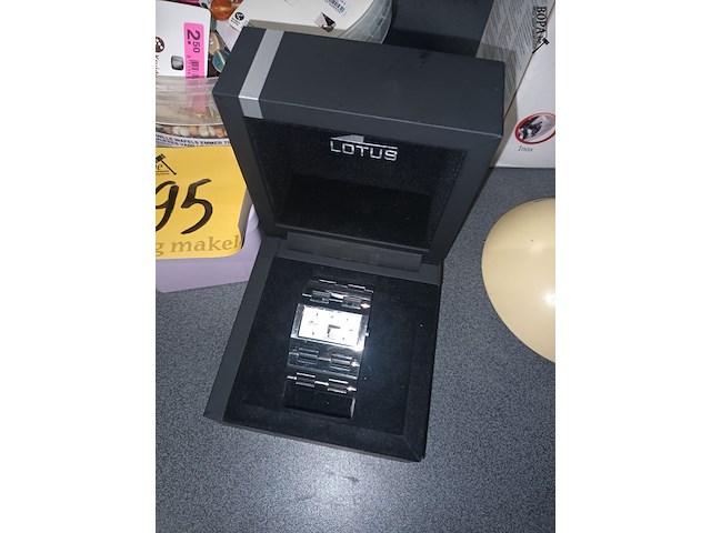 Lot 95 - lot juwelen en horloges - afbeelding 2 van  4