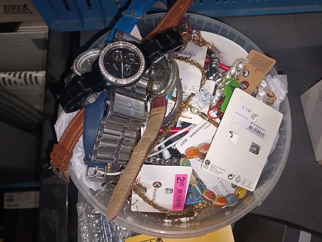 Lot 95 - lot juwelen en horloges - afbeelding 3 van  4