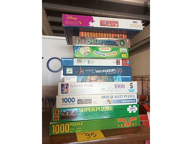 Lot 95 - puzzels. 11 stuks - afbeelding 1 van  4