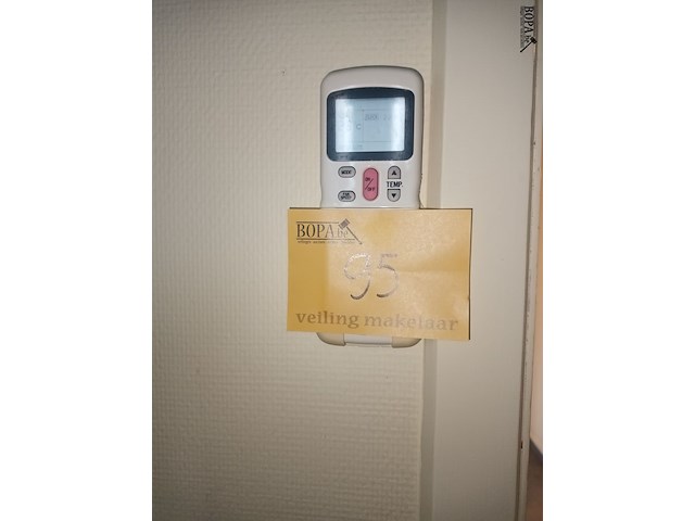 Lot 95 - rhoss inbouw airco/verwarming - afbeelding 3 van  3