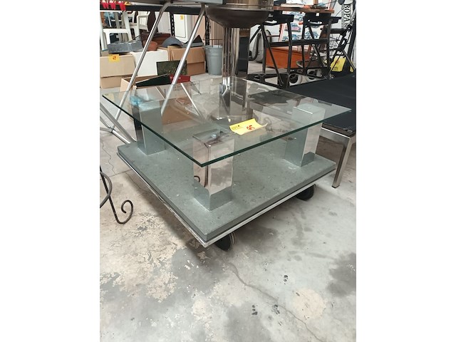 Lot 95 - salontafel - afbeelding 3 van  4