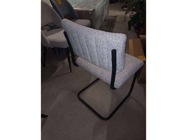 Lot 95 - stoel evan. 3 stuks - afbeelding 4 van  5