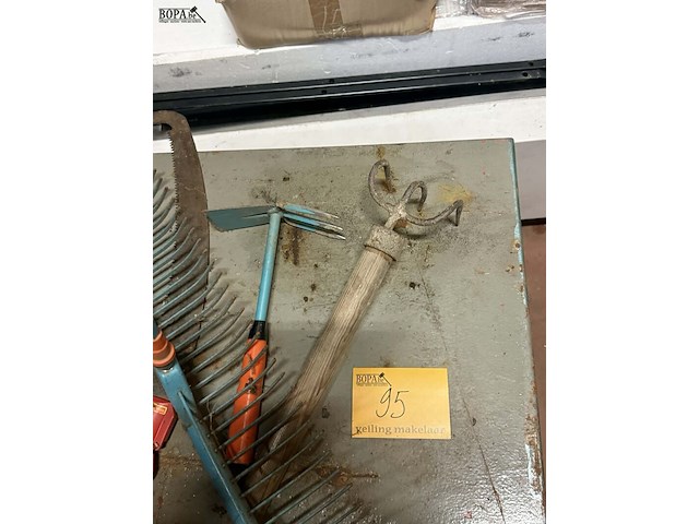 Lot 95 - tuingereedschap allerlei oa gardena, wolf - 9 stuks - afbeelding 3 van  3