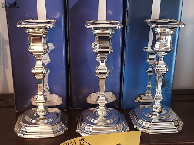 Lot 95 - verzilverde kandelaars bmf - afbeelding 4 van  4