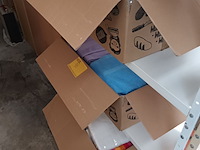 Lot 96 - badkamerlinnen. 3 dozen - afbeelding 1 van  4