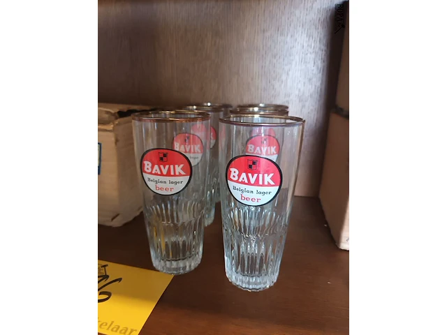 Lot 96 - bierglazen. 30 stuks - afbeelding 3 van  5