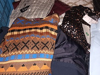 Lot 96 - kledij. 12 stuks - afbeelding 3 van  5