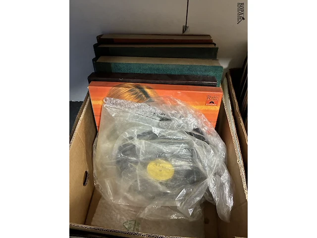 Lot 96 - lot vinylplaten - afbeelding 1 van  4