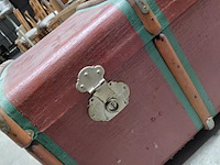Lot 96 - vintage hutkoffer - afbeelding 4 van  5