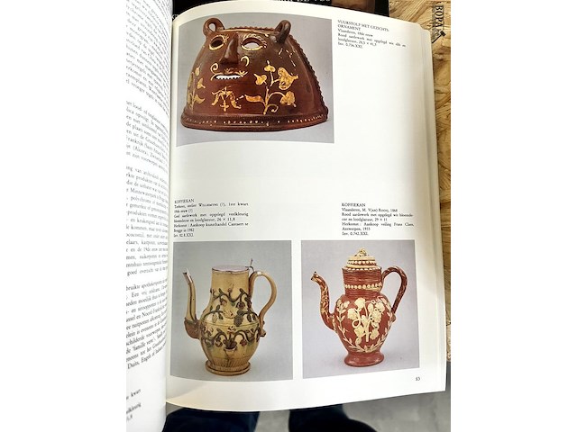 Lot 97 - antwerpse retabels en groeningmuseum dirk devos en stephane - afbeelding 12 van  12