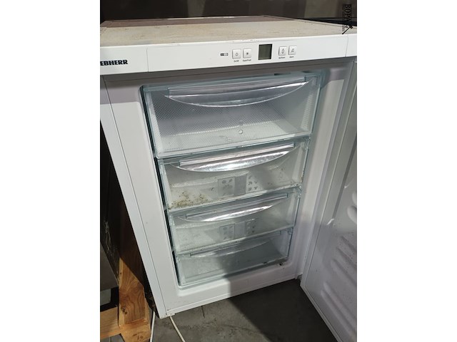 Lot 97 - diepvriezer liebherr - afbeelding 2 van  3