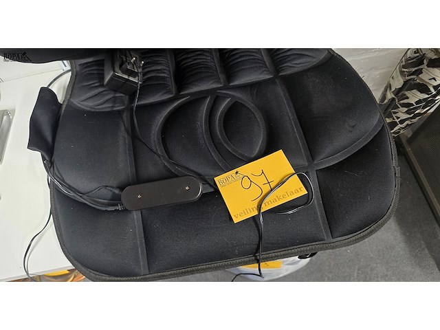 Lot 97 - elektrisch verwarmd stoelkussen - afbeelding 2 van  3