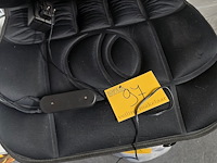 Lot 97 - elektrisch verwarmd stoelkussen - afbeelding 2 van  3