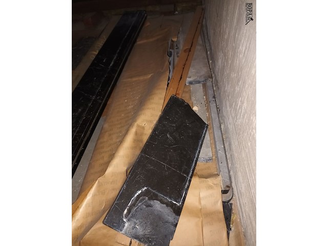 Lot 97 - lot marmeren tabletten - afbeelding 4 van  4