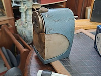 Lot 97 - lot vintage school en bureaumateriaal inclusief 2 antieken p - afbeelding 2 van  4