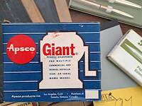 Lot 97 - lot vintage school en bureaumateriaal inclusief 2 antieken p - afbeelding 3 van  4