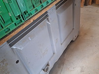 Lot 97 - pvc bak - afbeelding 2 van  2
