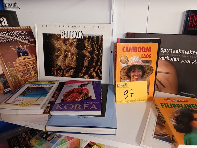 Lot 97 - reisboeken. 15 stuks - afbeelding 1 van  5