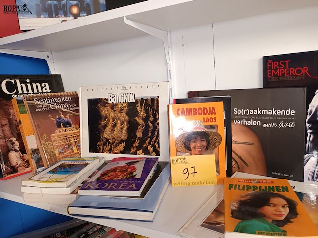 Lot 97 - reisboeken. 15 stuks - afbeelding 2 van  5