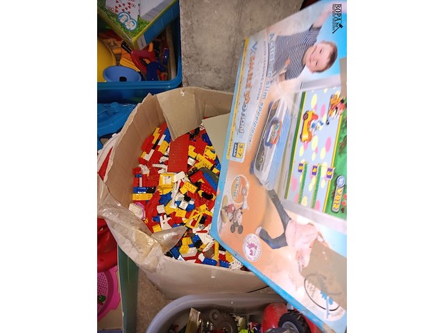 Lot 97 - speelgoed - afbeelding 8 van  8