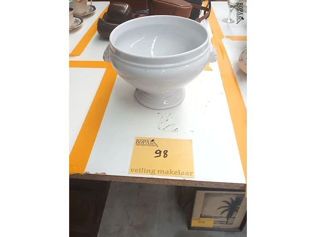 Lot 98 - antieke kan - afbeelding 1 van  3