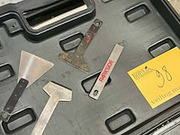 Lot 98 - electrische schraper met attributen - afbeelding 2 van  4