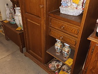 Lot 98 - hal meubel met schuifdeur en spiegel - afbeelding 3 van  5