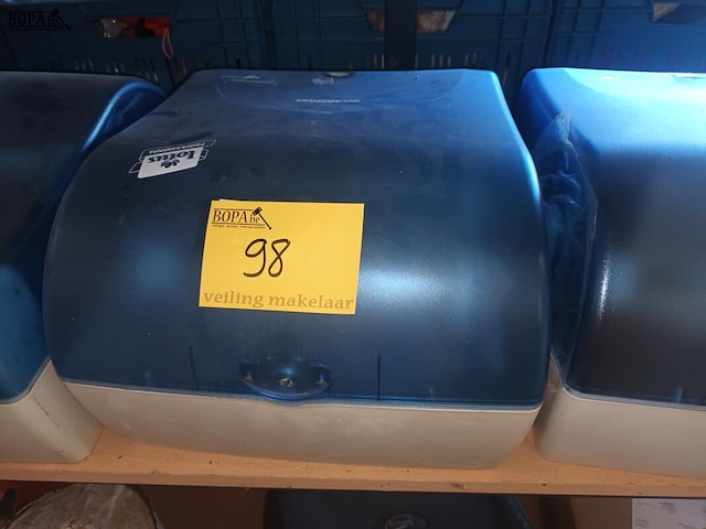Lot 98 - handdoekpapier dispensers. 5 stuks - afbeelding 3 van  3